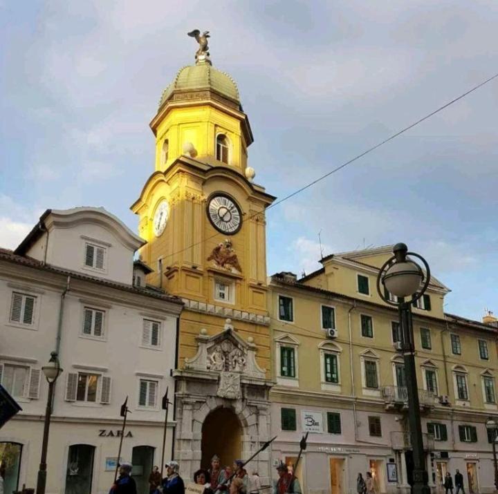 In The Centar Of Rijeka Apartment Exterior photo